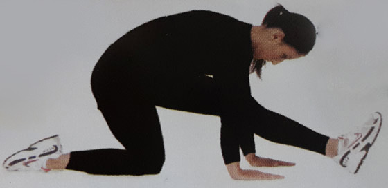 کشش عضلات لگن و ران 